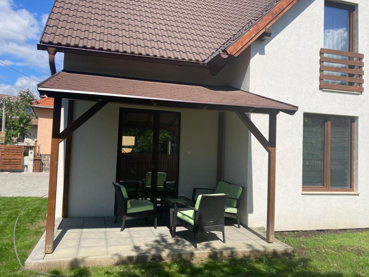 Fenyo Apartman House I أودورهيو سيكيوسك المظهر الخارجي الصورة
