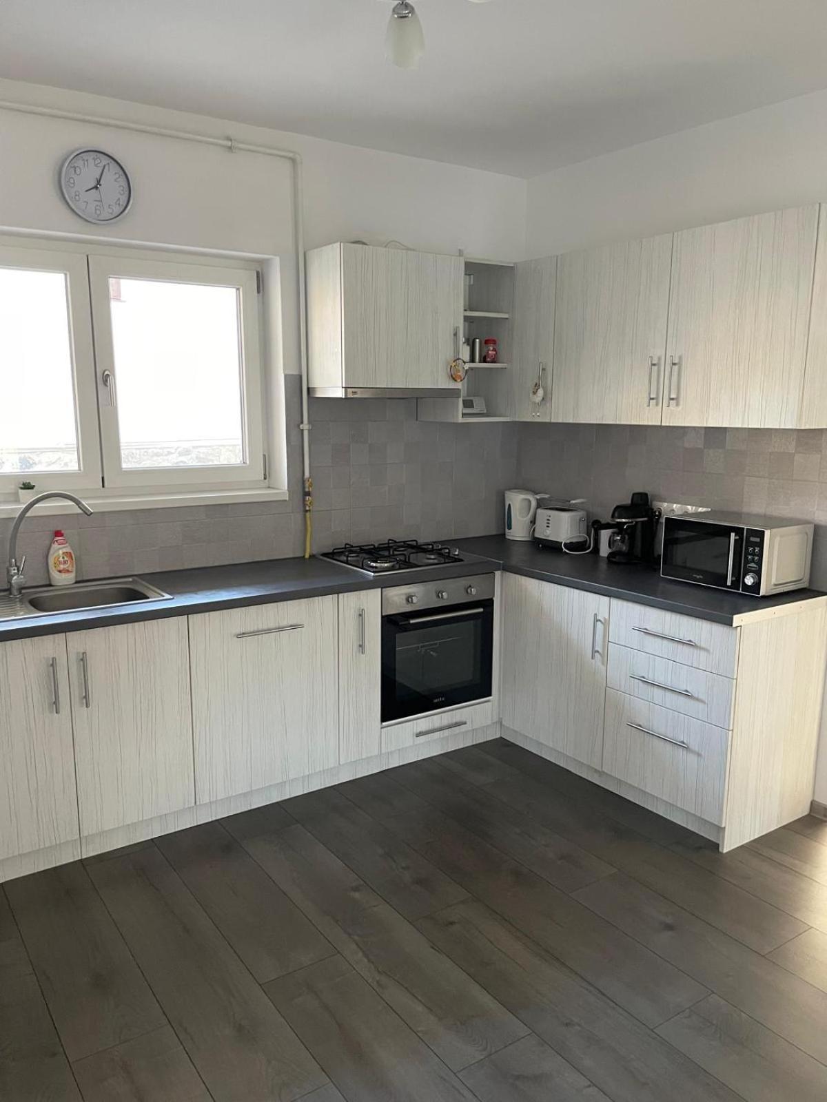 Fenyo Apartman House I أودورهيو سيكيوسك المظهر الخارجي الصورة