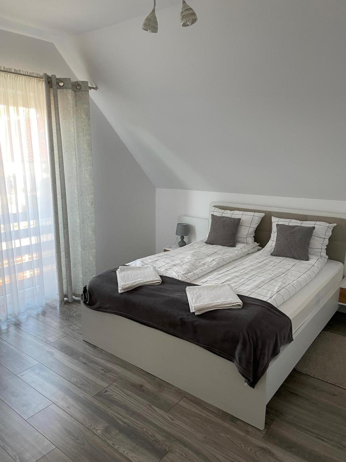 Fenyo Apartman House I أودورهيو سيكيوسك المظهر الخارجي الصورة